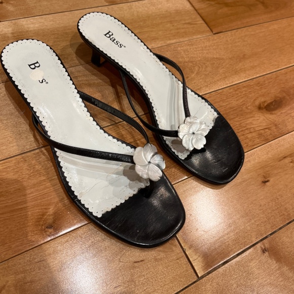 Kitten heels - Picture 2 of 3